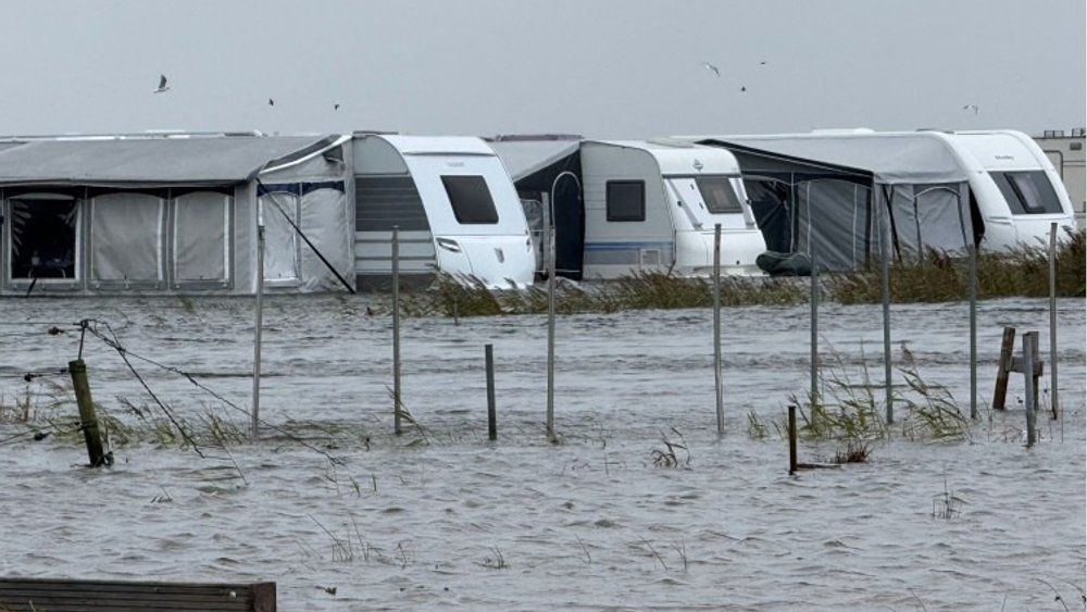 Video: Campingplatz auf Norderney steht unter Wasser