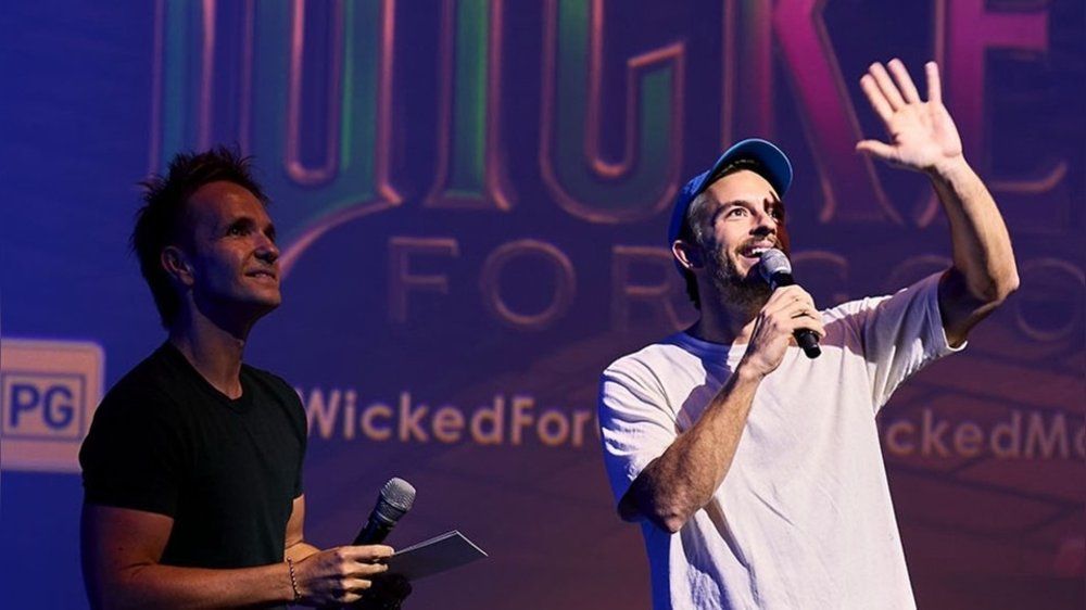 Jonathan Bailey surprised fans in Sydney at 