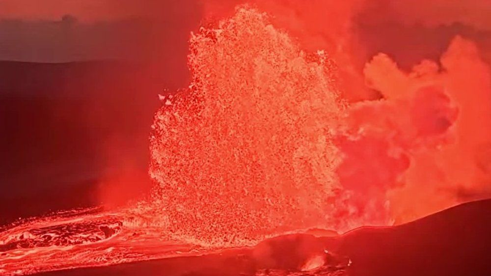 Video: Kilauea erneut ausgebrochen: Kamera filmt mit und wird zerstört