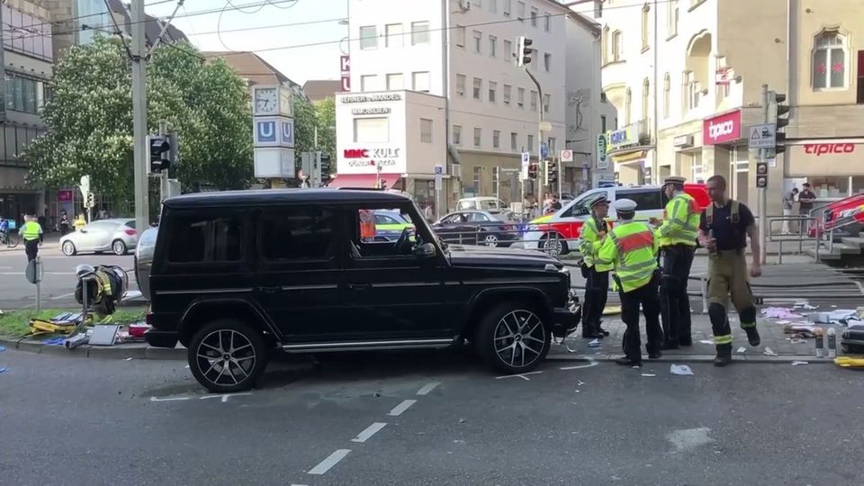 Stuttgarter Unfallfahrer «bedauert das Geschehen zutiefst»
