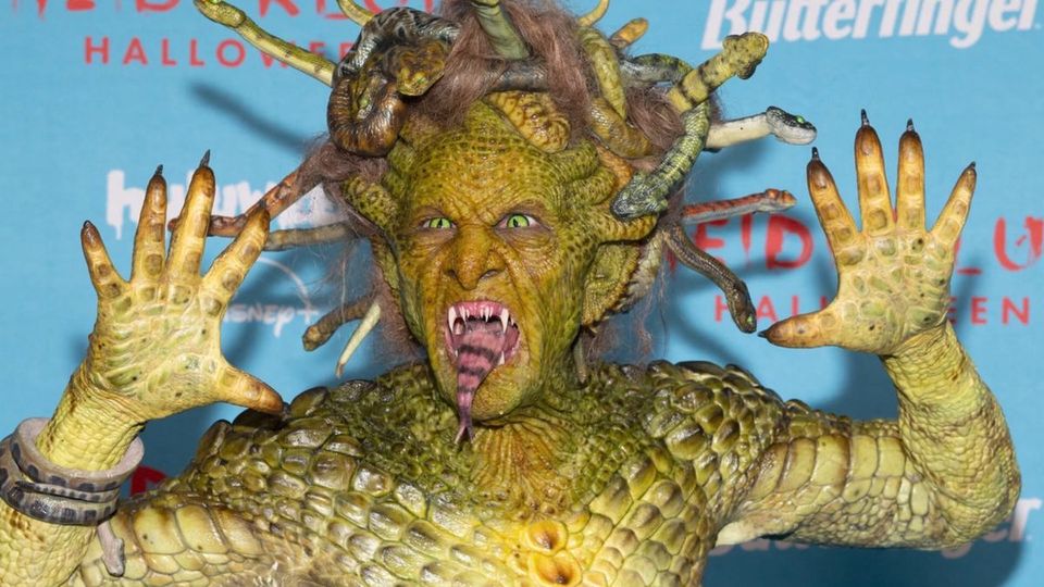 «Queen of Halloween»: Heidi Klums Kostüm lässt alle erstarren