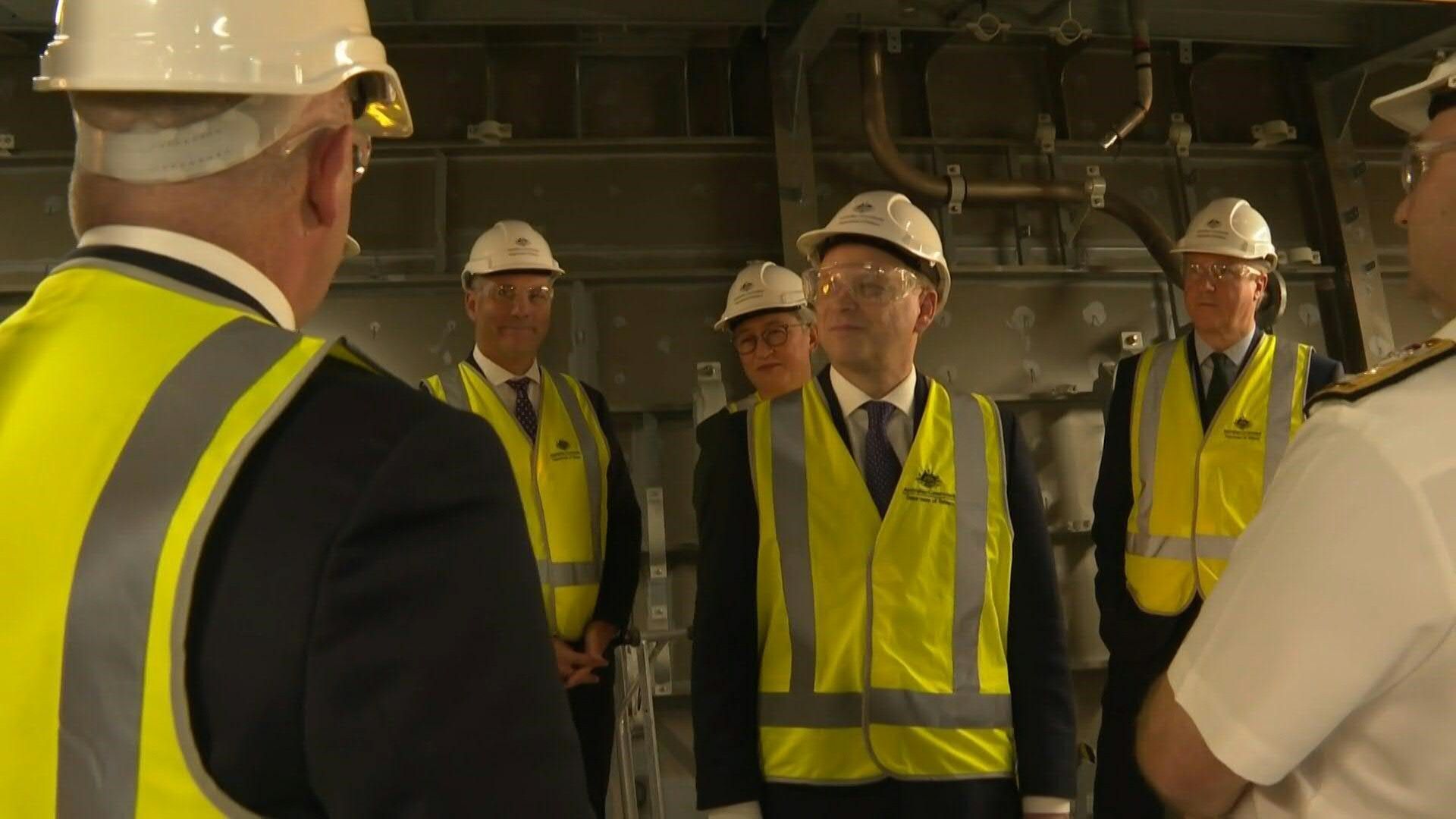 Australian, British foreign and defence secretaries tour Australia shipyard