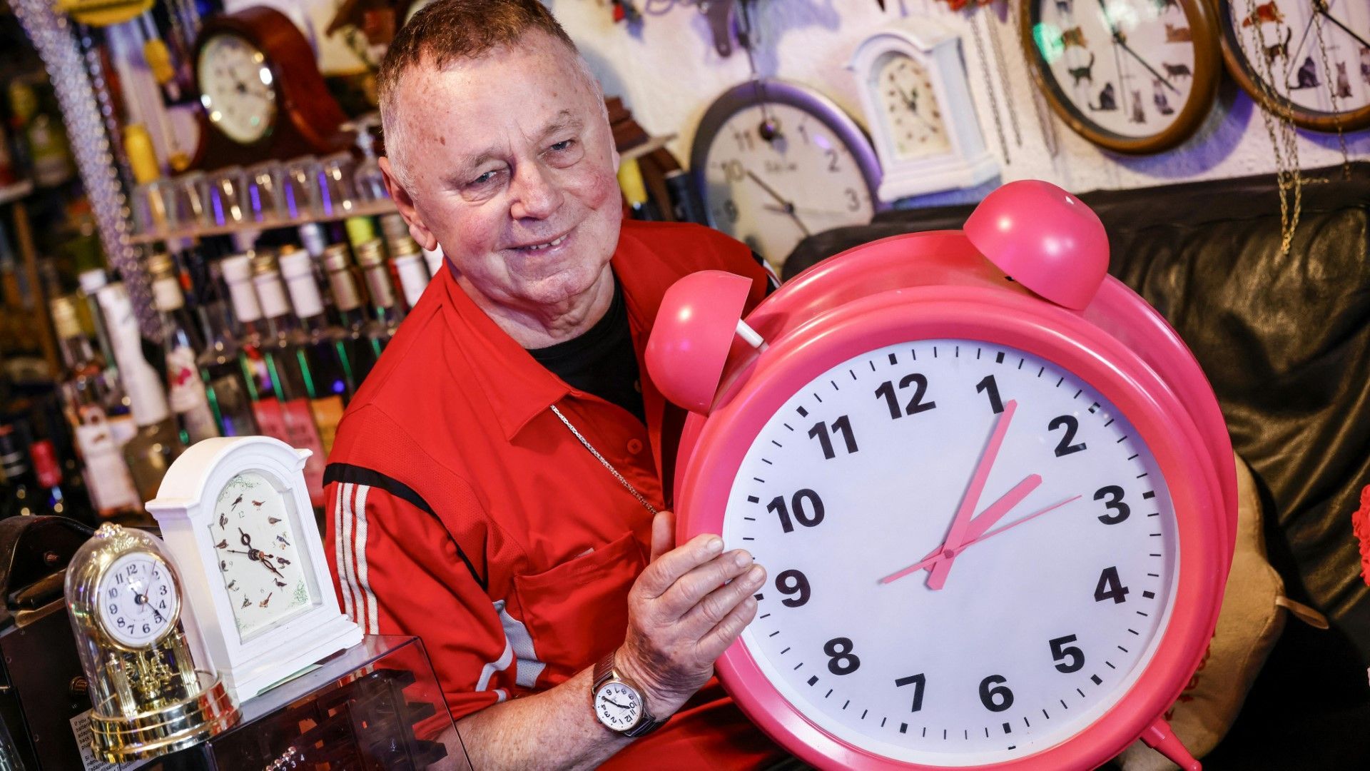 Time change a mammoth task for clock collectors