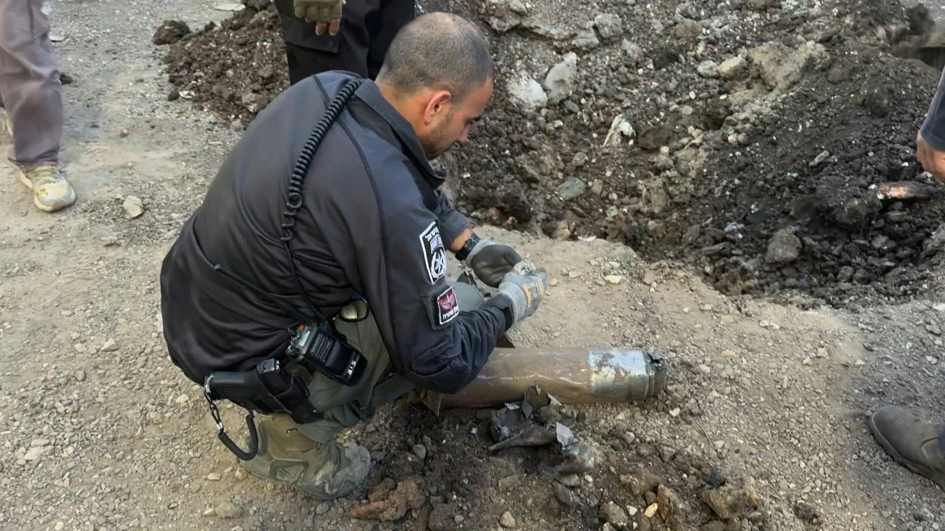 Israeli police assess damage after deadly Hezbollah rocket fire