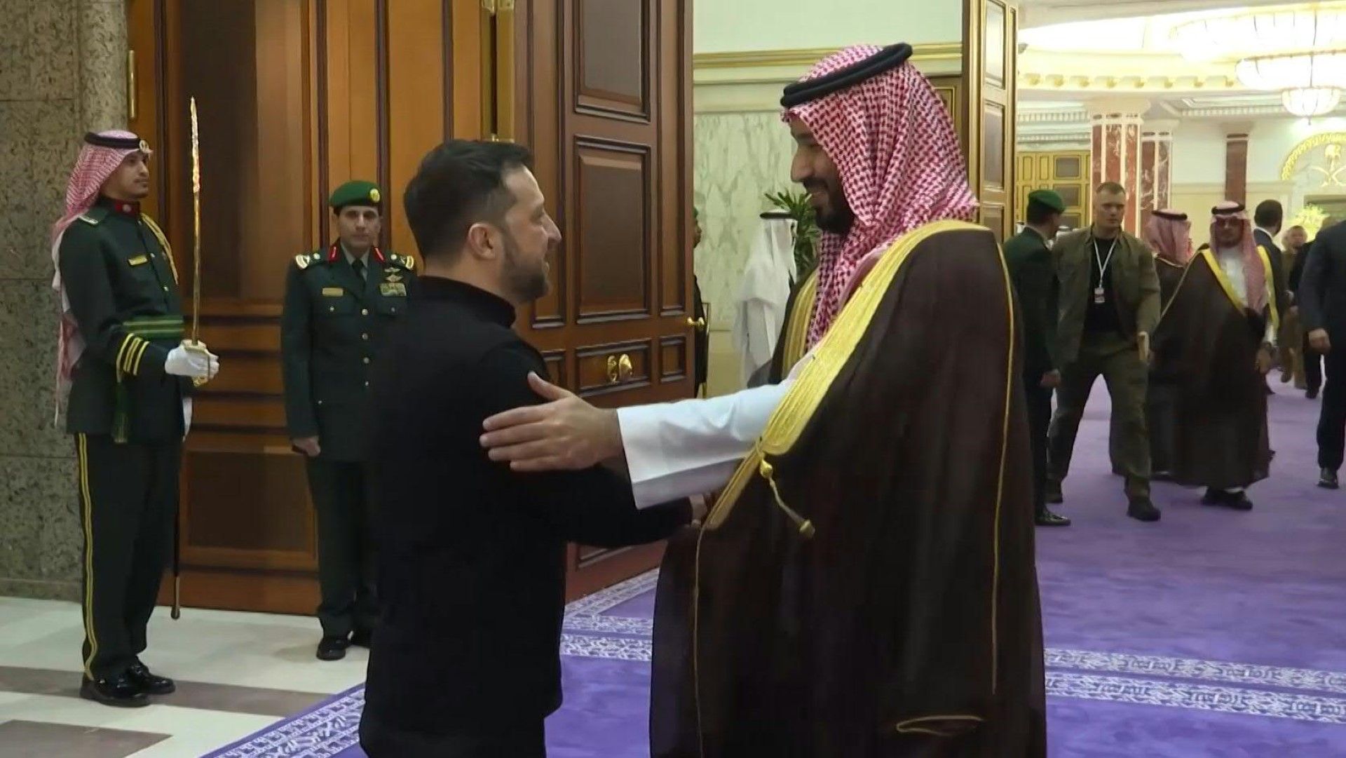 Saudi crown prince meets with Ukraine's Zelensky ahead of ceasefire talks