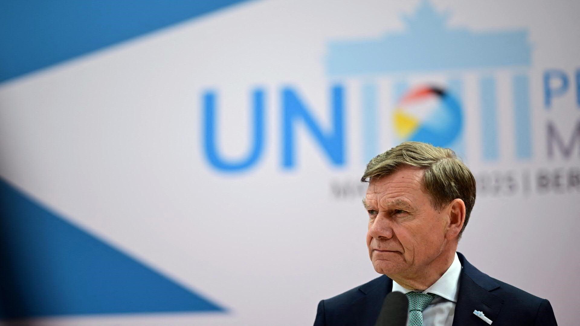 Wadephul: Russland muss an Verhandlungen mit Ukraine erscheinen