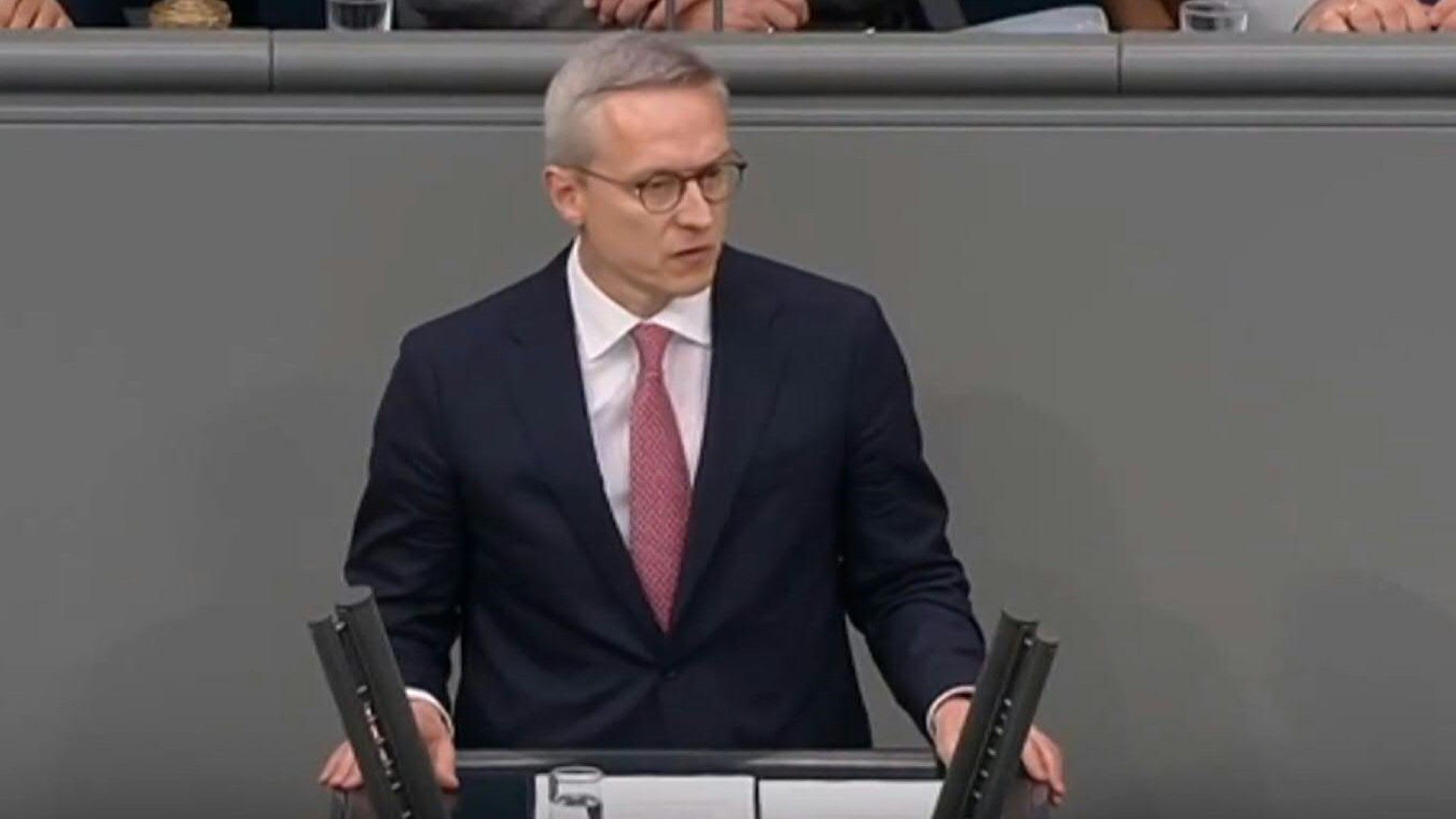 Digitalminister Wildberger: Digitalisierung braucht Zeit und Mut