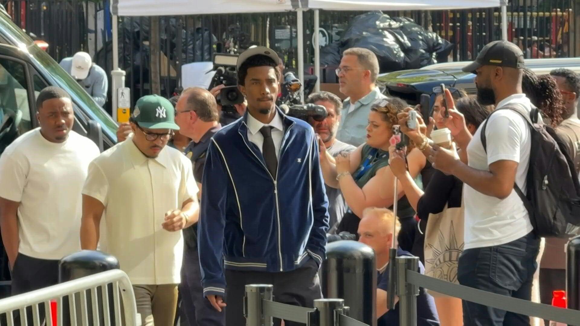 Sean 'Diddy' Combs' family arrives at court as jury begins deliberations