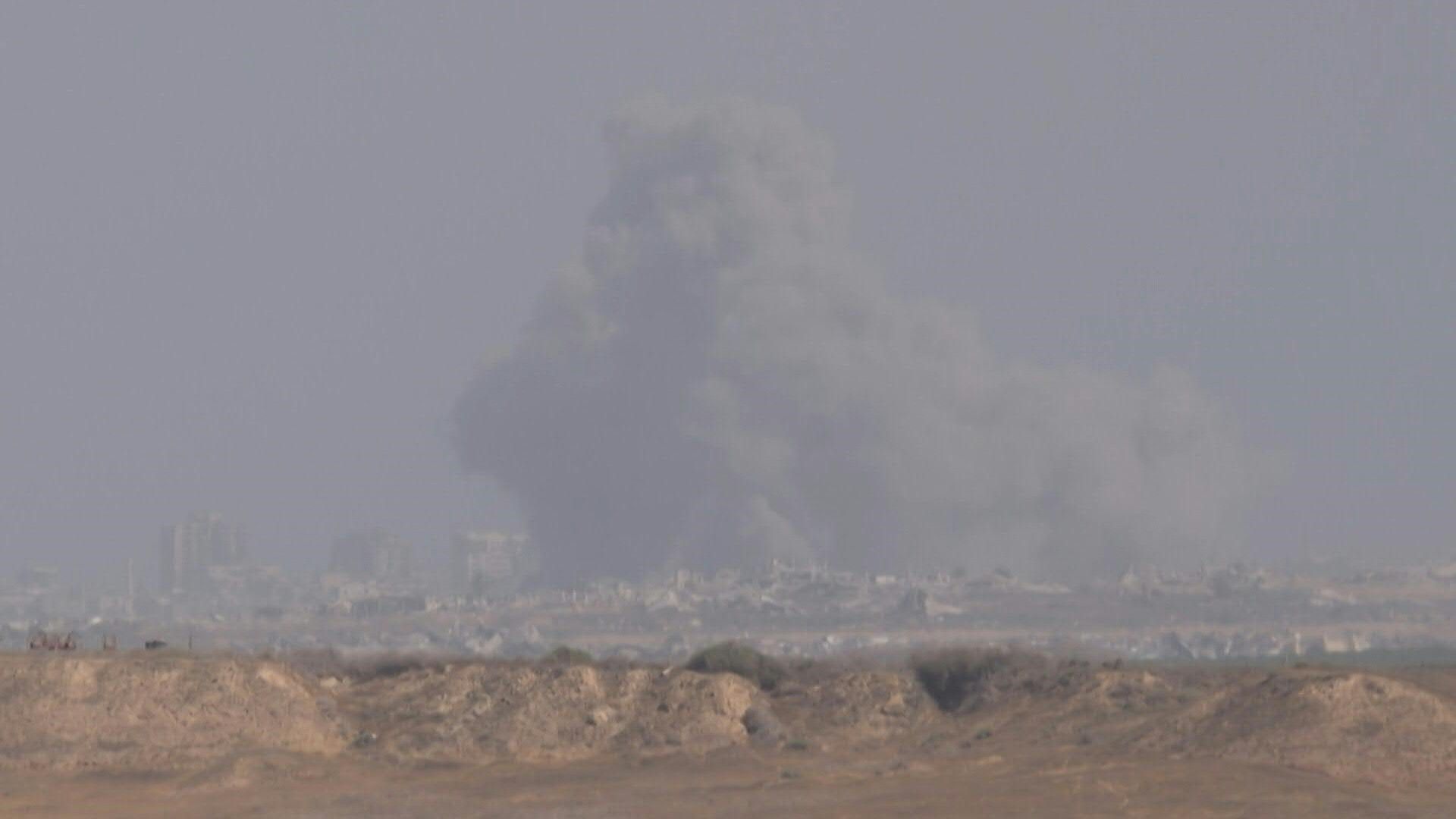 Smoke rises in central Gaza as Israeli military operations continue