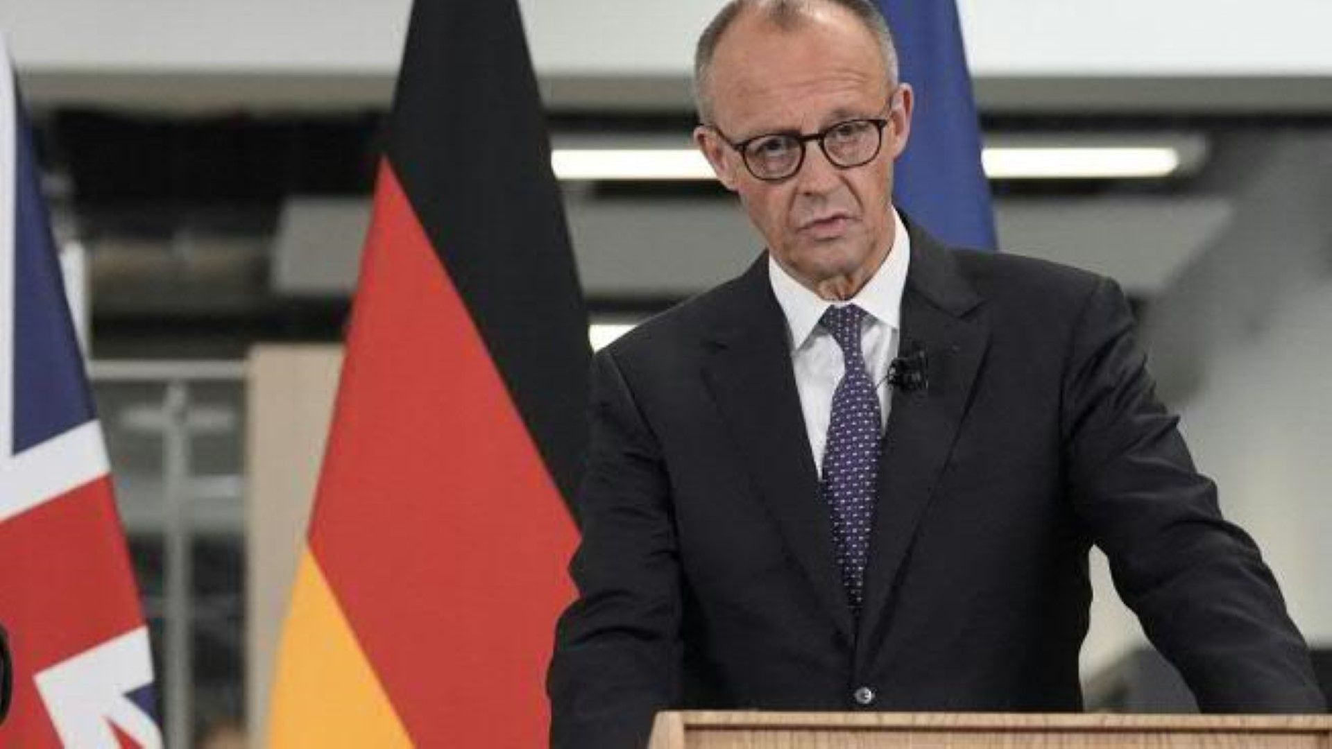 Video: Merz deutet Ende der Grenzkontrollen an