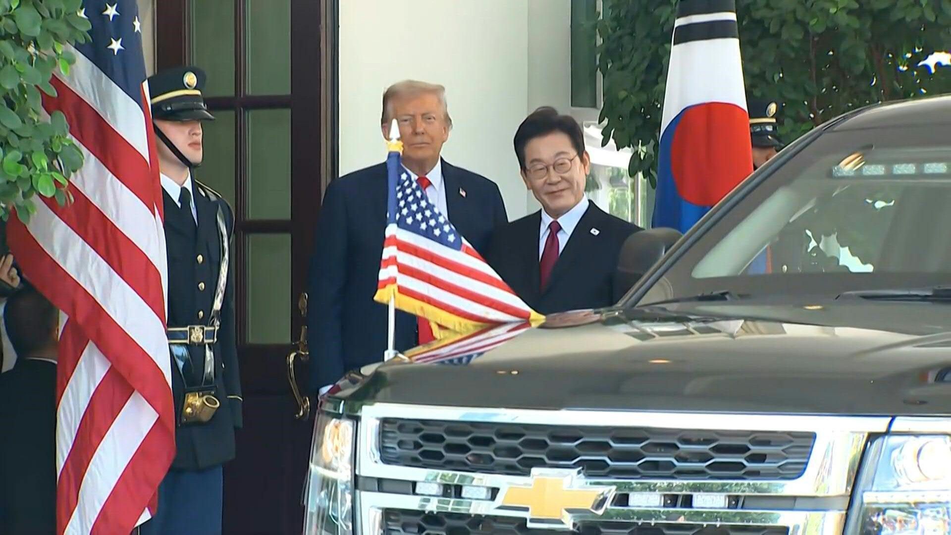 Trump greets South Korean president at White House