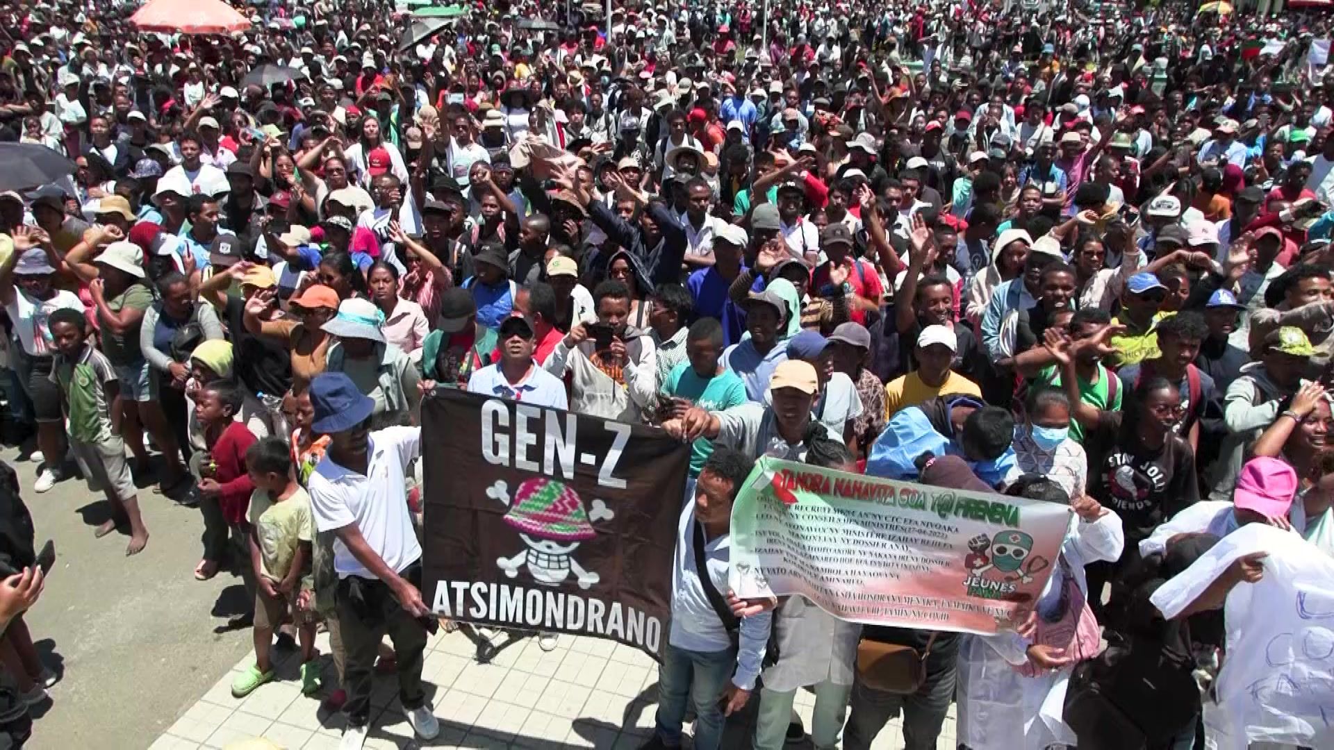 Thousands gather in Madagascar capital as president dissolves parliament