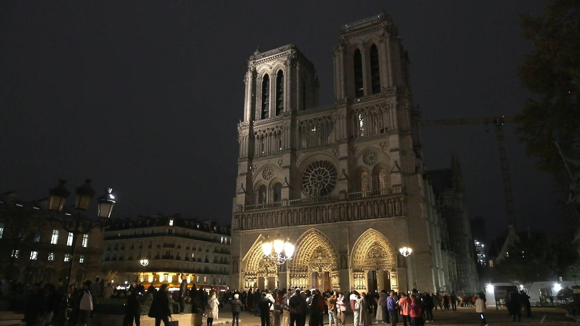 Video: November 13: Bells ring at Notre-Dame to commemorate attack victims