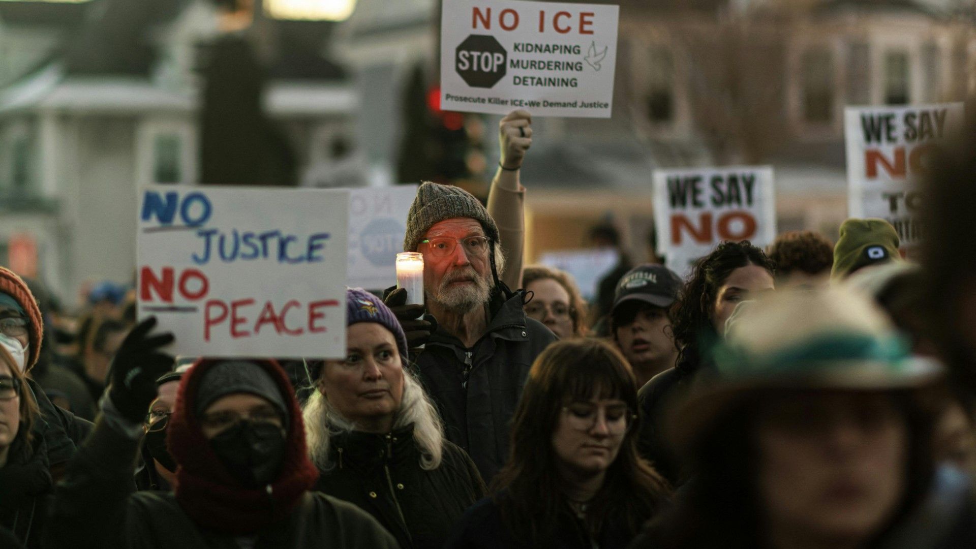 Video: USA: Autofahrerin bei angeblichem Angriff auf ICE-Mitarbeiter erschossen