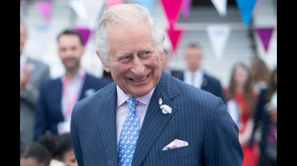 Prince Charles accepts pledge from Russian oligarch
