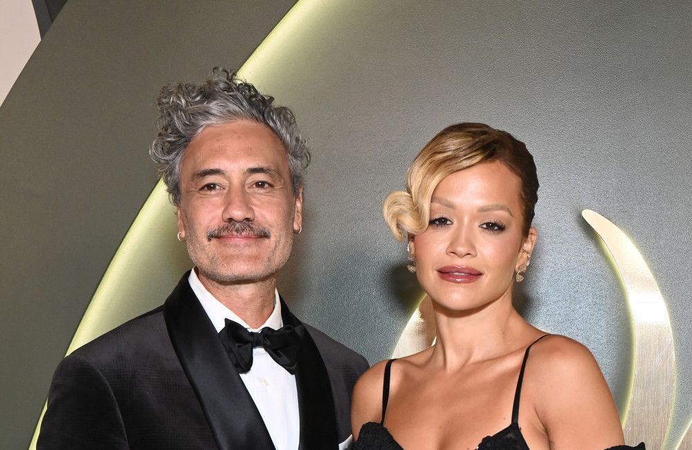 Rita Ora brach mit Tradition, als sie Taika Waititi einen Heiratsantrag machte