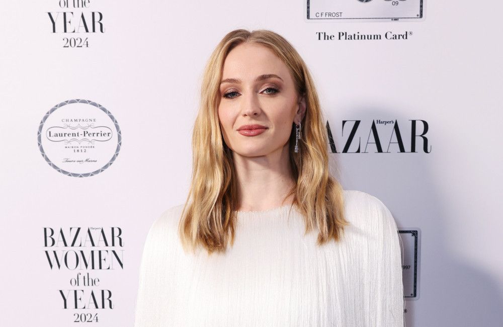 Sophie Turner: Kamera-Kuss mit Kit Harington war ‚widerlich‘