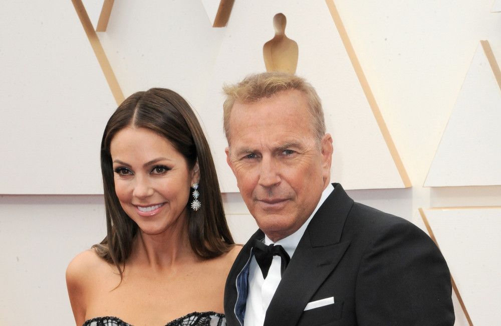 Kevin Costners Ex-Frau Christine Baumgartner heiratet ehemaligen Nachbarn