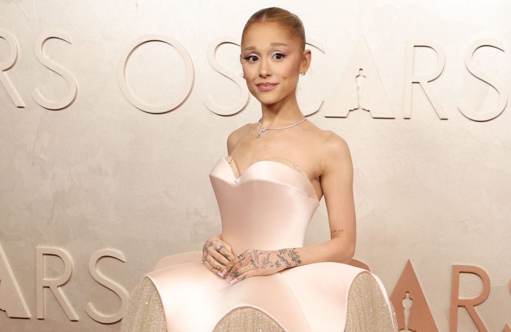 Ariana Grande could make her debut on London's West End next year