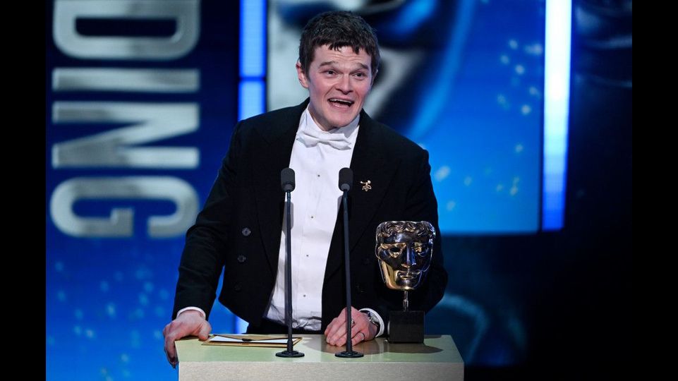 Robert Aramayo gewinnt BAFTA-Auszeichnung als bester Hauptdarsteller