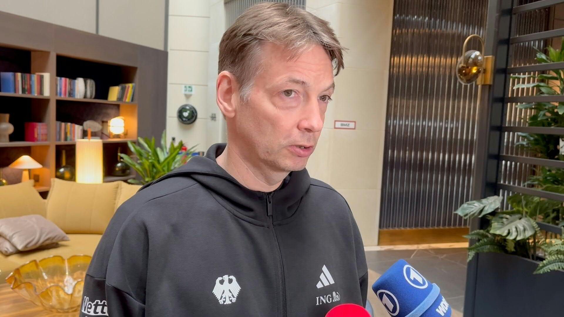 Video: Basketball-WM: DBB-Team zwischen Feueralarm und Mali unter Druck