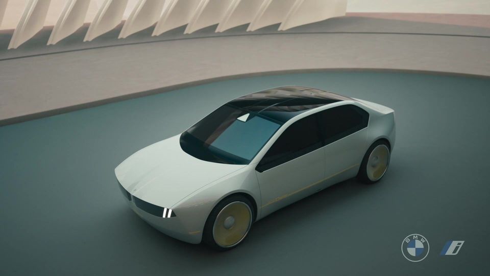 BMW meint Kunden wollen die XXL-Nieren! - AUTO BILD