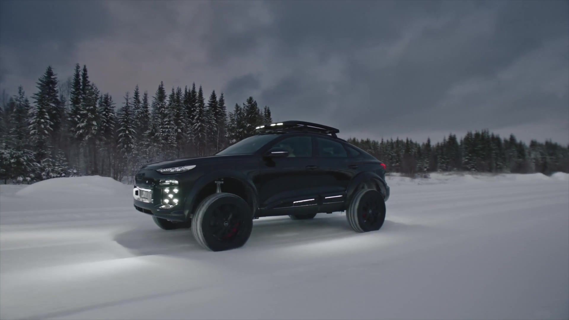 Bereit für neue Wege - Audi zeigt Q6 e-tron offroad concept