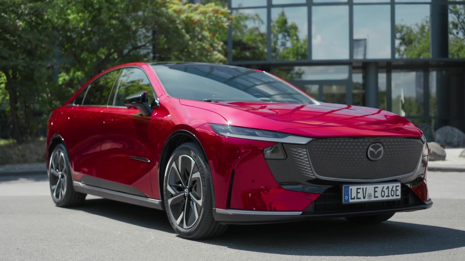 The Mazda6e - The Design