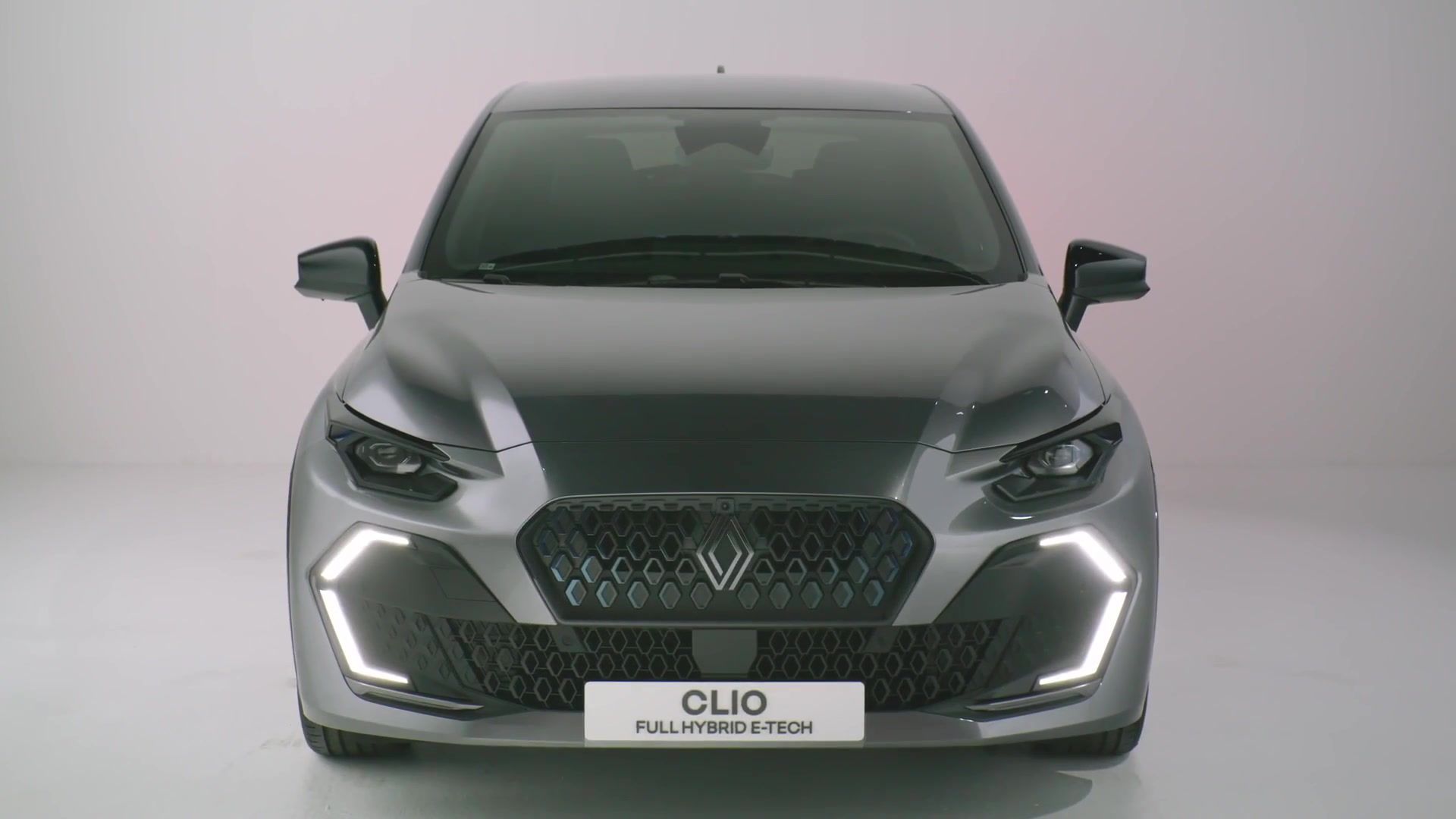 The new Renault Clio full hybrid E-Tech Esprit Alpine Design Preview in Shadow Grey