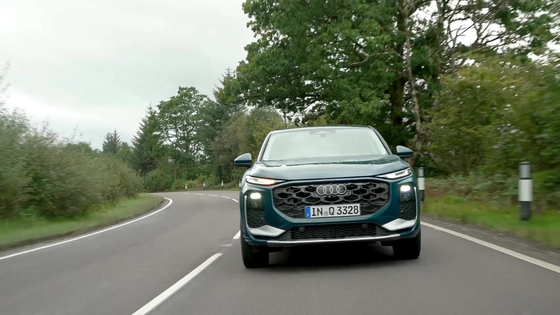 Audi Q3 Sportback in Malpelo Blue Driving Video