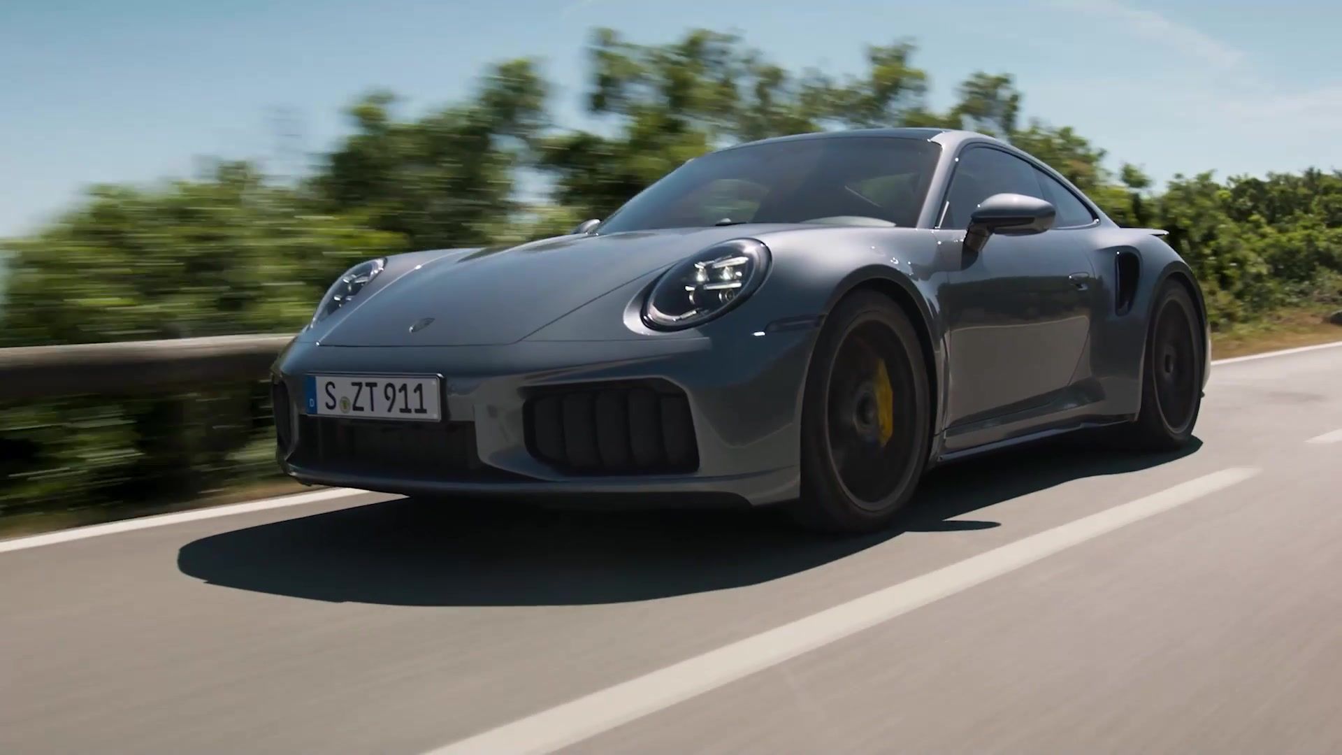TechNews - The Porsche 911 Turbo S Suspension