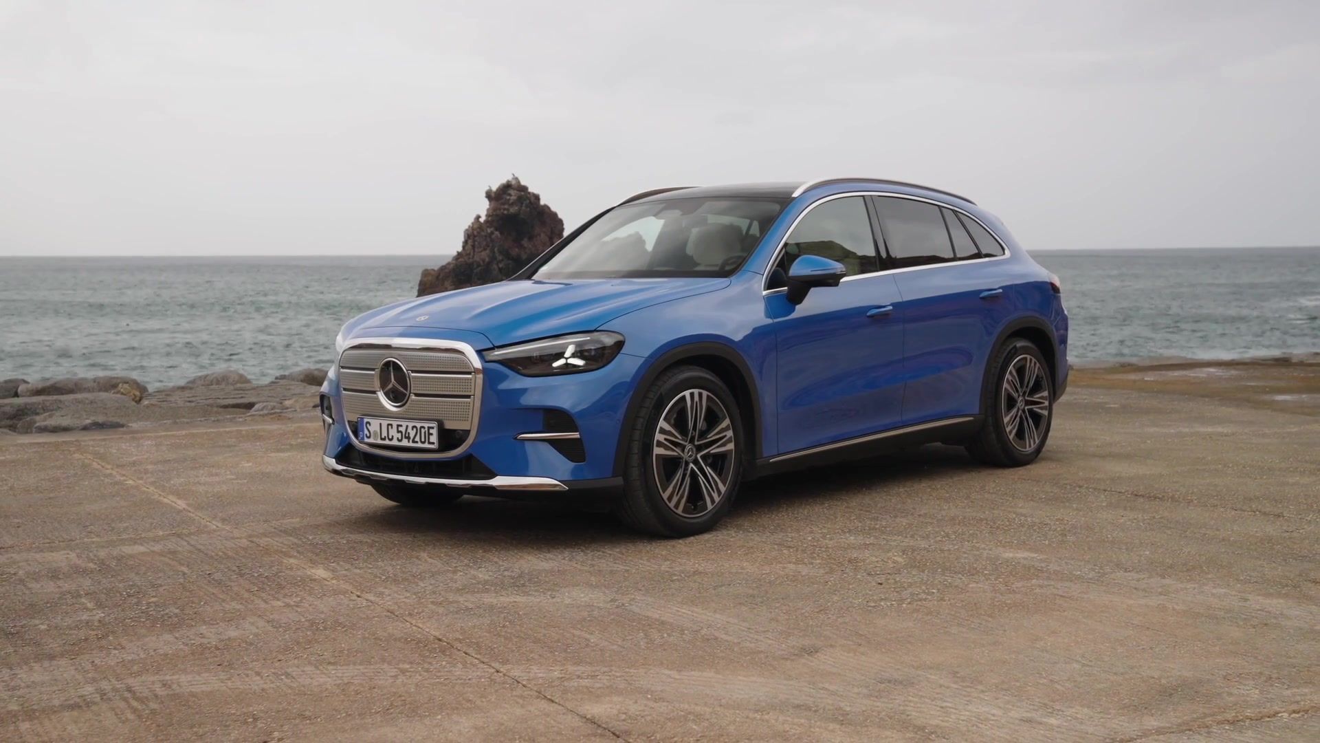 The new Mercedes-Benz GLC - Iconic - Start into a new era of unmistakable design