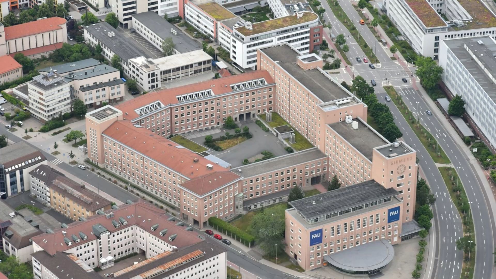 Neue Erstaufnahmeeinrichtung: Erlangen sorgt für Geflüchtete
