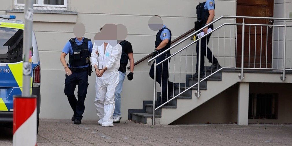 Video: Täter von Engelhelms vor dem Haftrichter