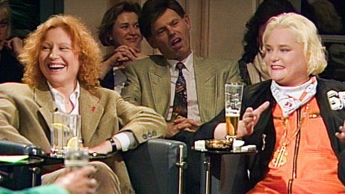Television in the 90s: When today's laughter gets stuck in the throat