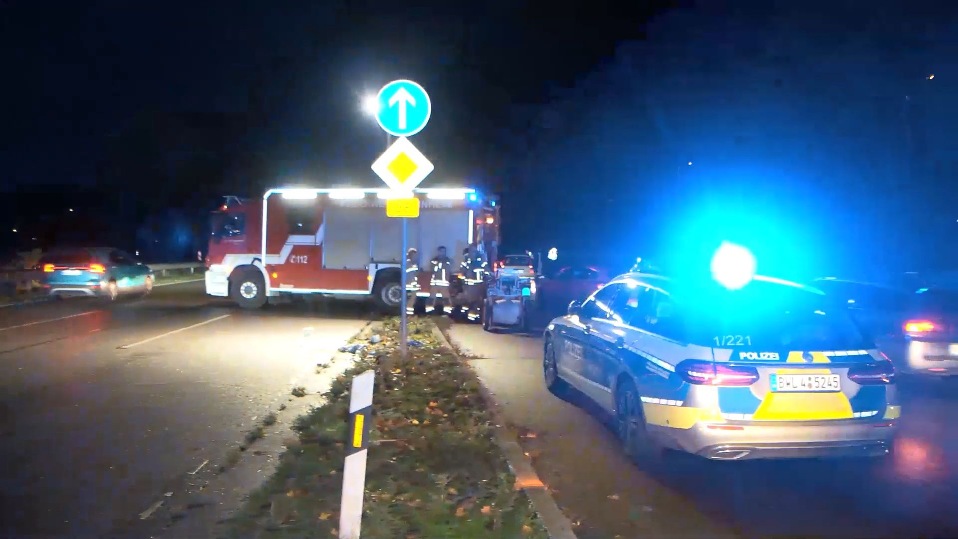 Fußgänger in Mannheim Käfertal betrunken von Auto erfasst und schwer verletzt