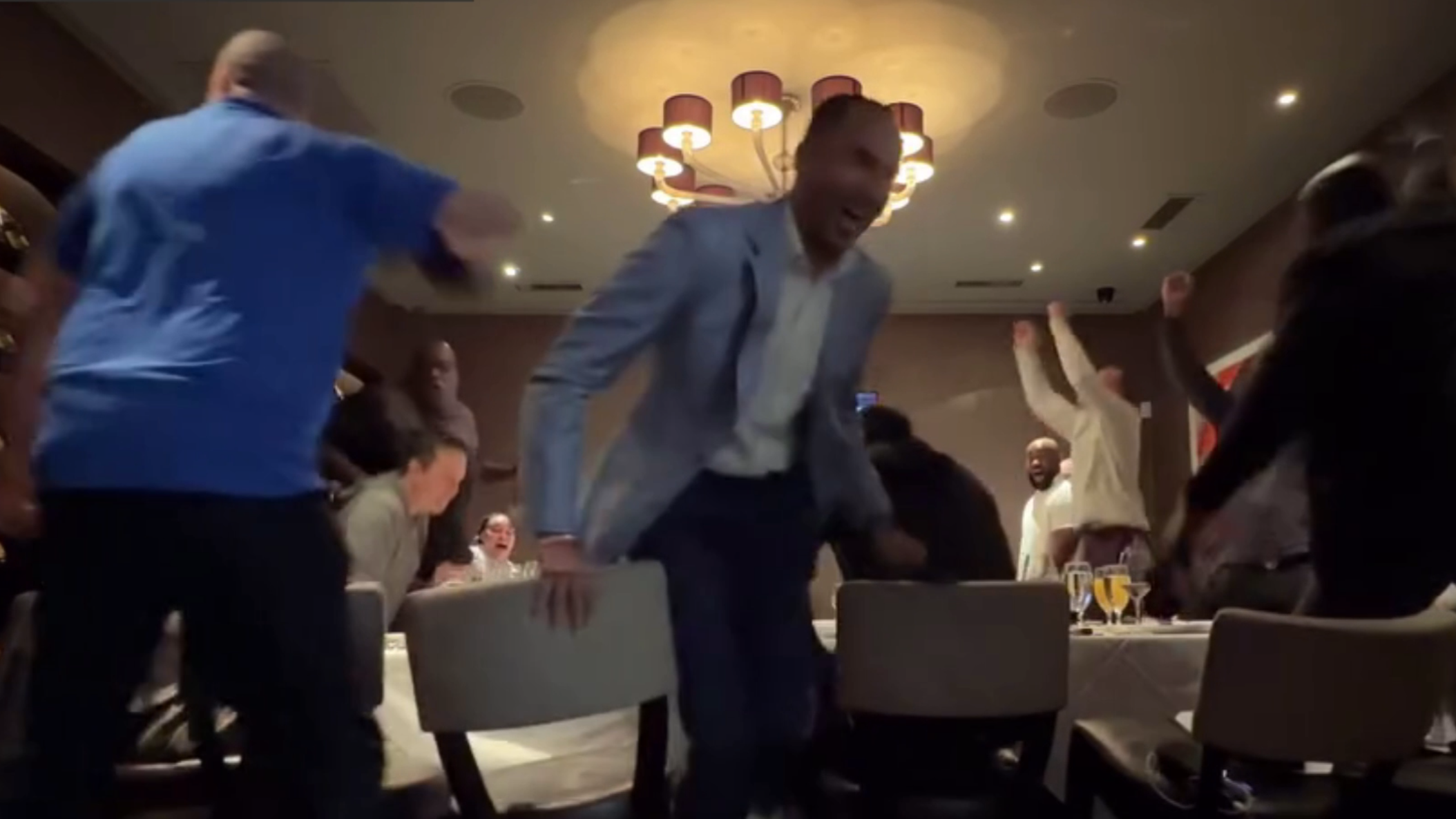 NBA Draft: Dallas Mavericks bejubeln 1st Pick – Nico Harrison on fire