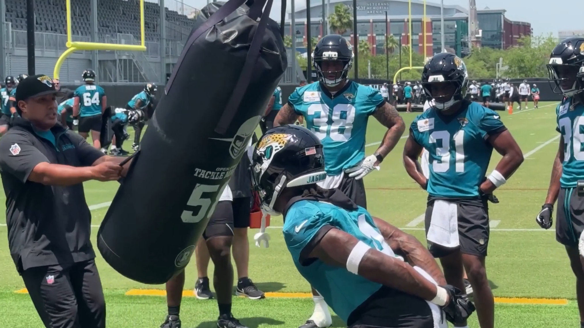 NFL: Skurriles Jaguars-Trainingsvideo sorgt für Aufsehen