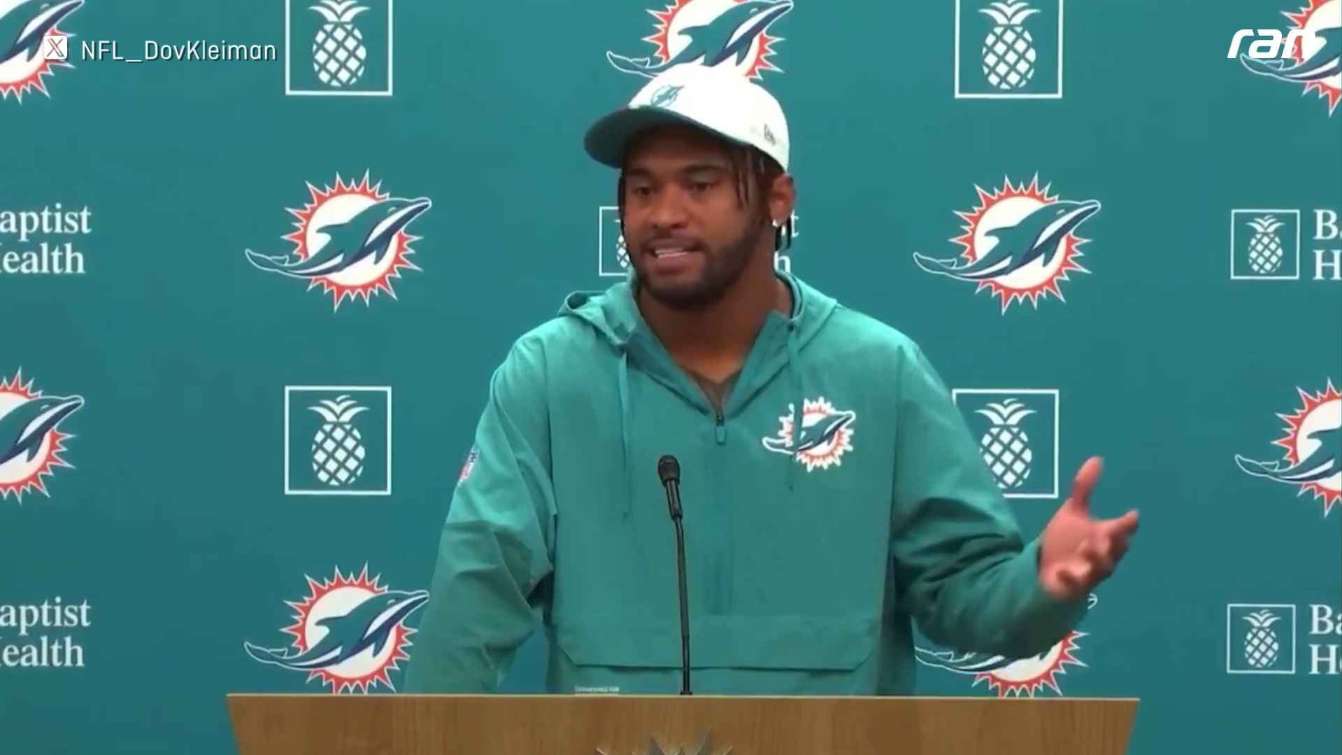 NFL – Tua Tagovailoa legt sich mit Fans an: „Helfen sie uns zu gewinnen?“