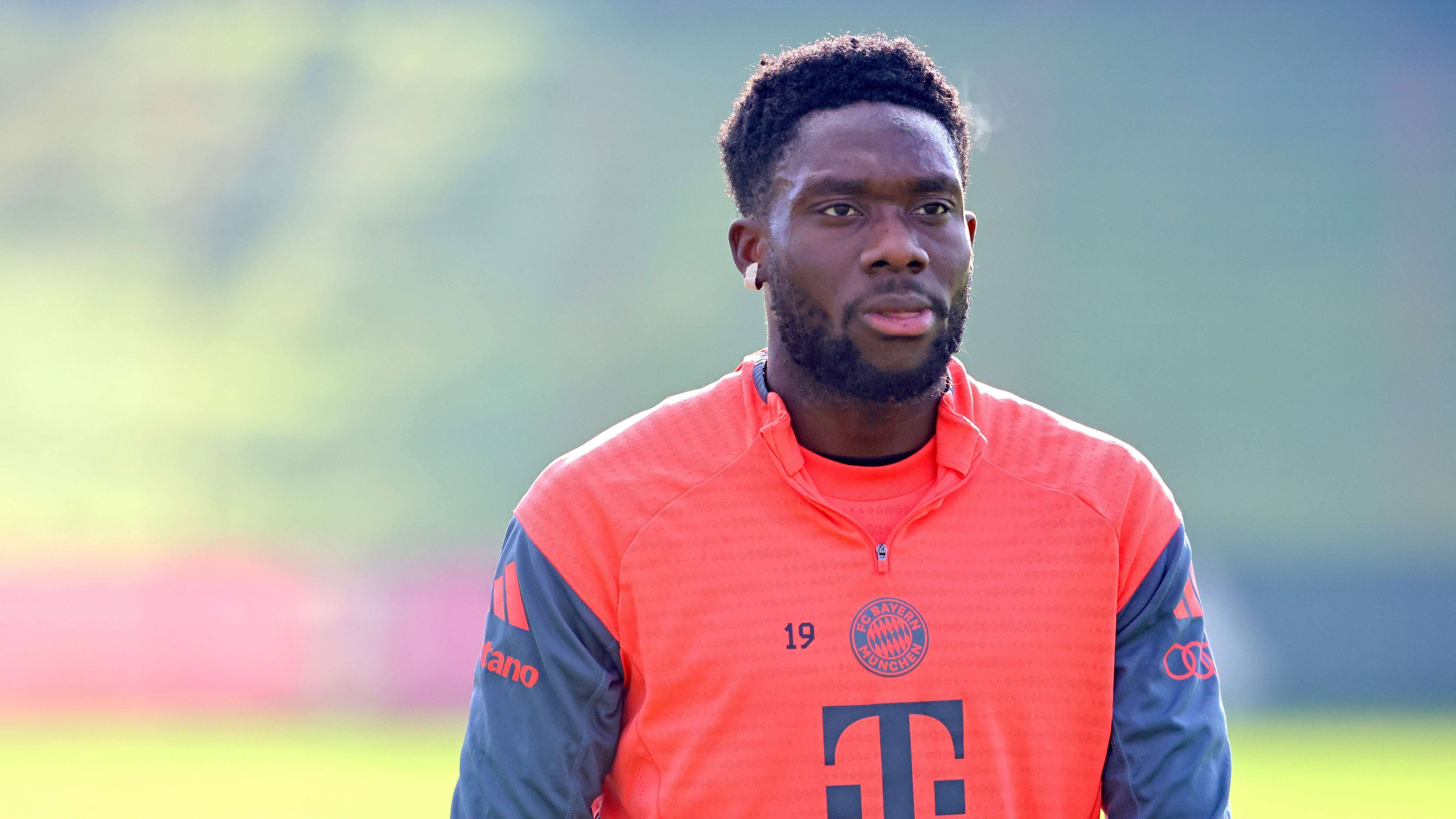 FC Bayern: Davies-Comeback doch früher? Kompany macht Hoffnung
