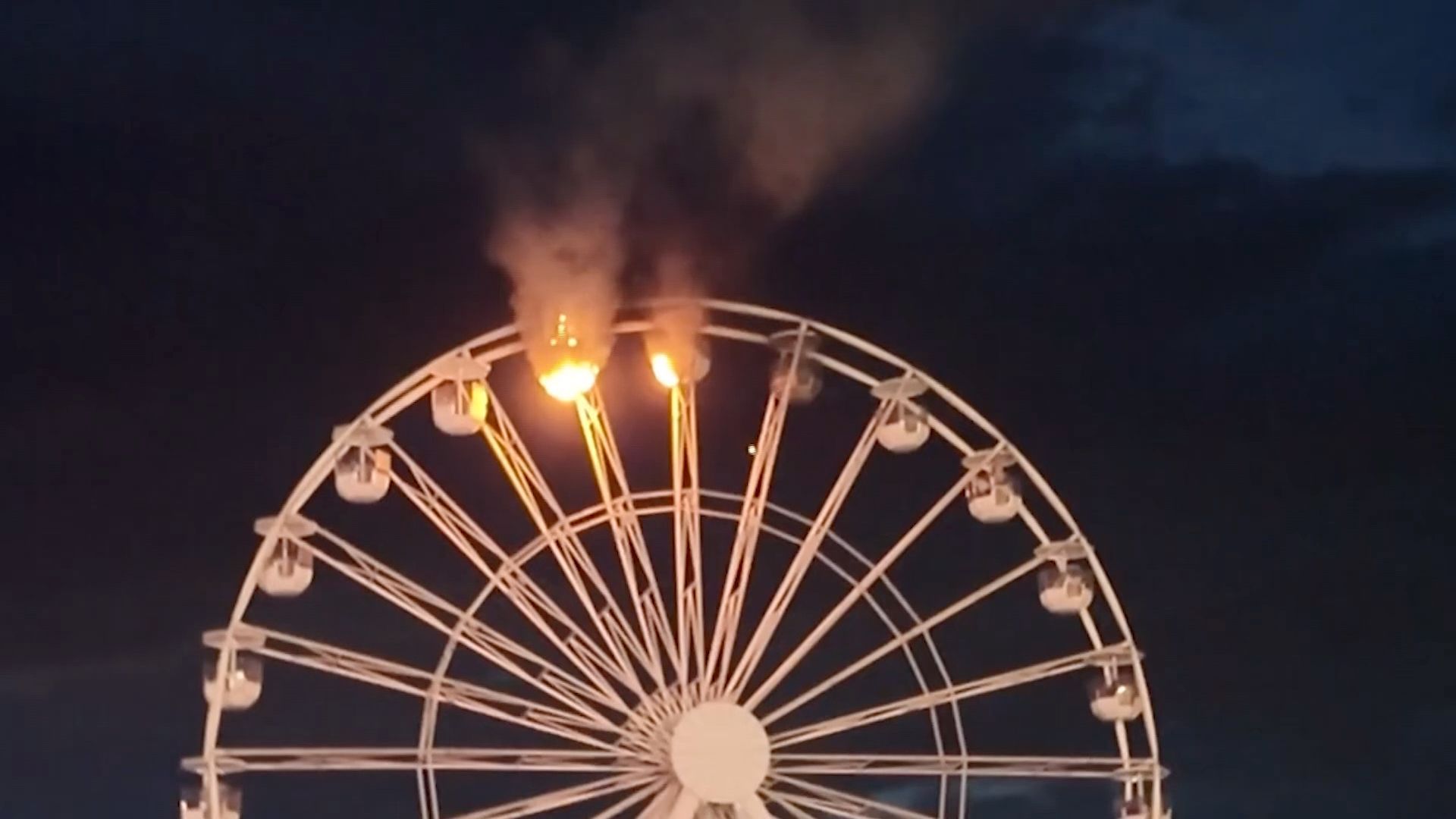 Brennendes Riesenrad: Ermittler finden erste Hinweise auf Ursache
