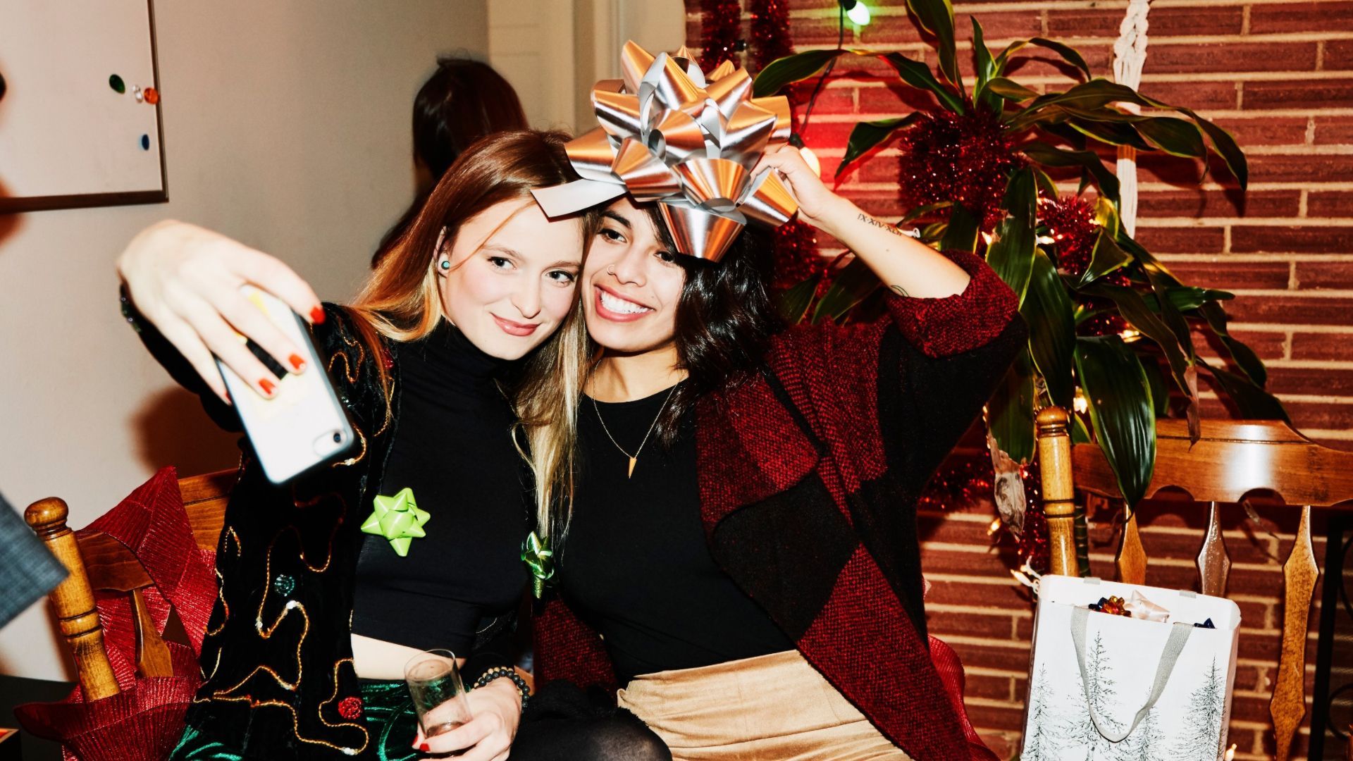 Weihnachtsfeier: Wann Sie gesetzlich unfallversichert sind