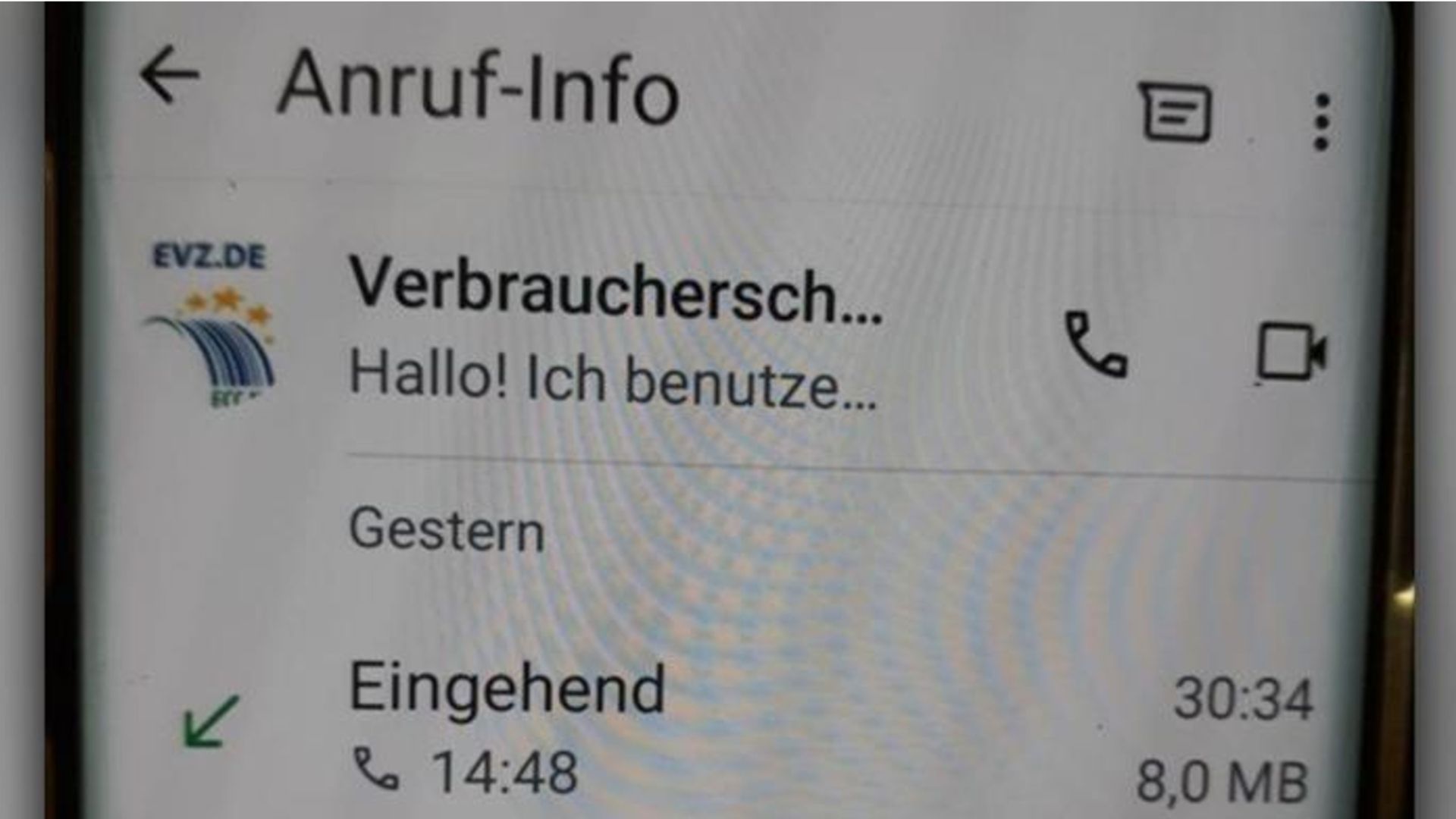 Zahlungsaufforderungen und Anrufe: Betrüger geben sich auf WhatsApp als Verbraucherschützer aus