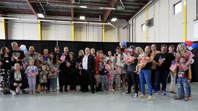Auf Trumps weiße Flüchtlinge reagiert Hilfsorganisation mit drastischer Maßnahme