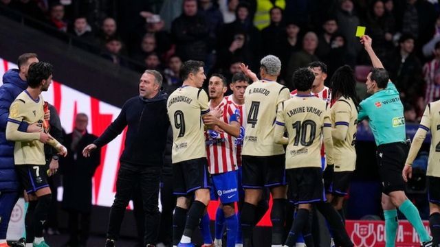 Video: Spanische Presse zerlegt Flicks Barca nach 0:4-Klatsche