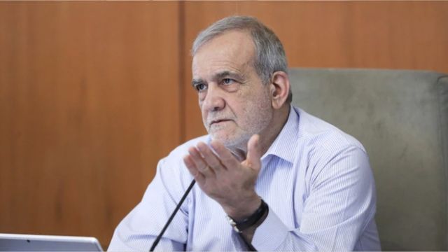 Video: Irans Präsident entschuldigt sich und will Nachbarn nicht mehr zuerst angreifen