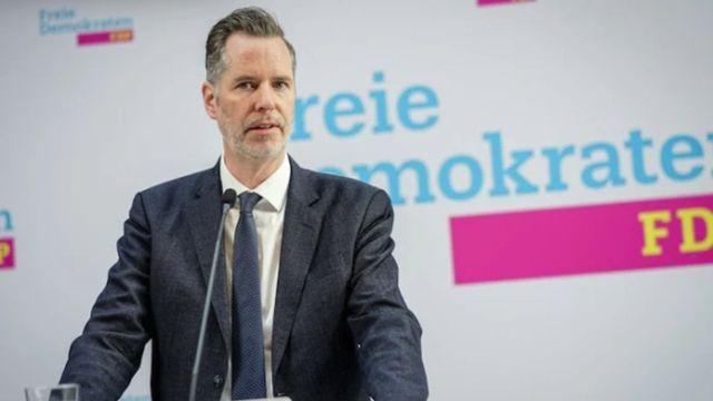 Video: Dürr verzichtet auf Kandidatur und unterstützt Kubicki