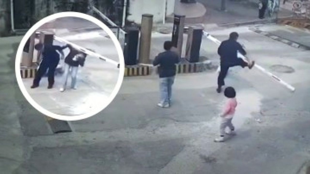 Parkschranke trifft Frau am Kopf – Ehemann nimmt Rache