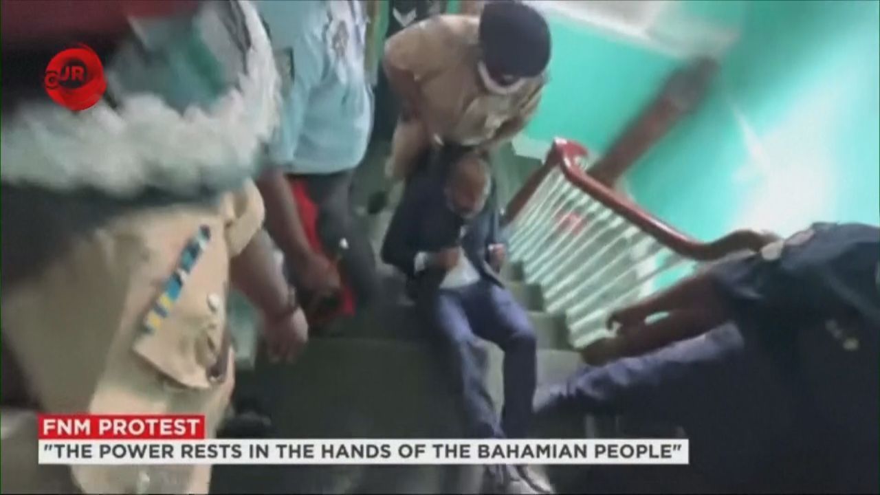 Eskalation auf Bahamas: Abgeordneter randaliert bei Parlementssitzung