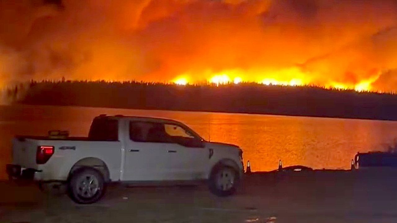 Fast 200 Brandherde: Verheerende Feuer wüten in Kanadas Wäldern